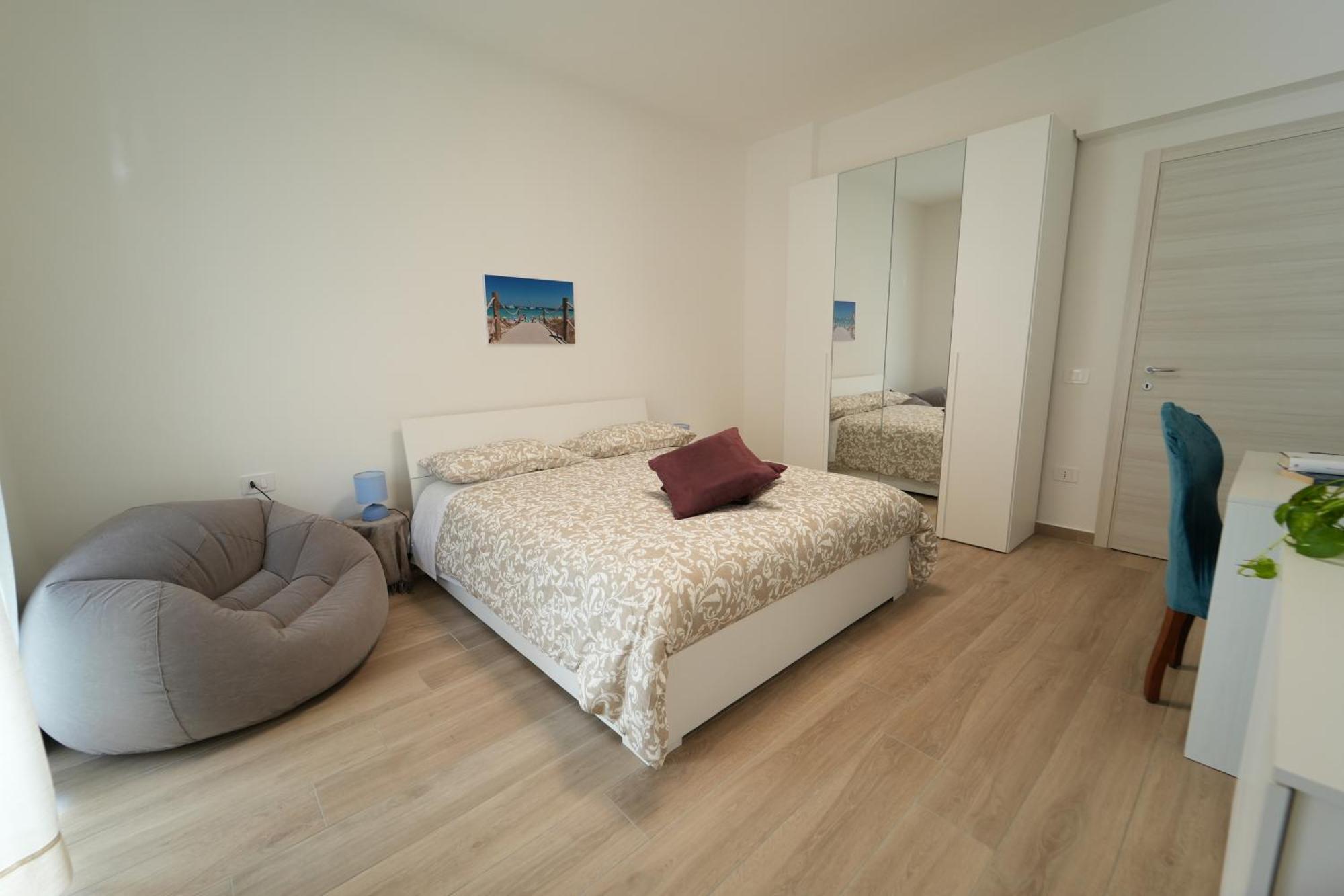 Panorama Vesuvius Affittacamere Guesthouse With Lift Near To Subway In Napoli Center Exterior foto